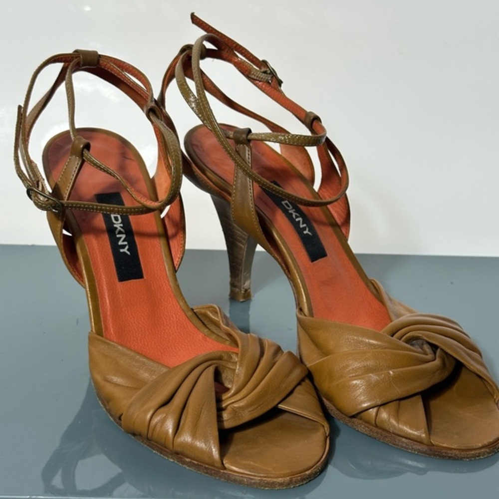 Vintage DKNY Brown Heeled Sandals with Twisted Leather Detailing